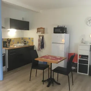 https://lo-cantals-daubrac.midi-pyreneeshotels.com